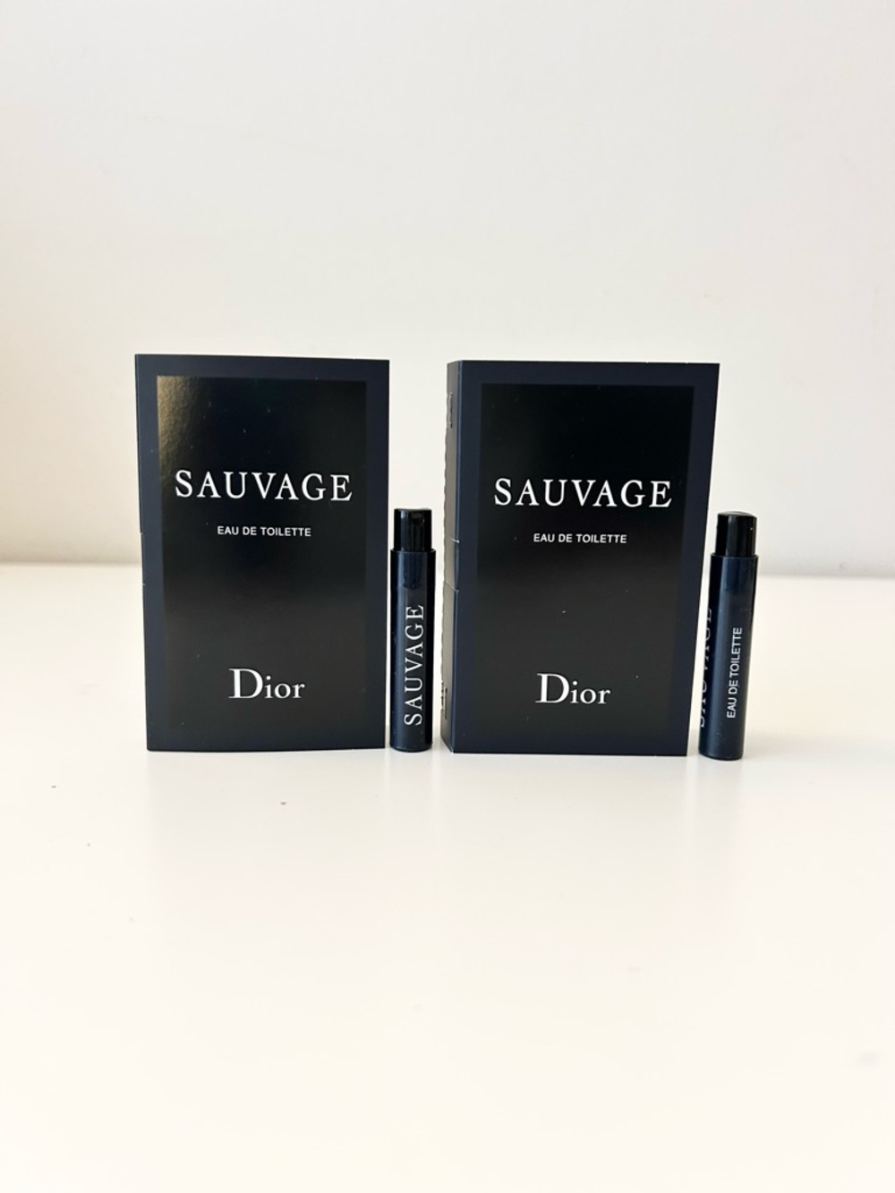 🌸DIOR Sauvage EDT Vial Spray Sample 1 mL x 2